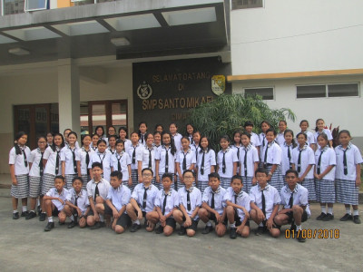 saint-michael-youth-choir